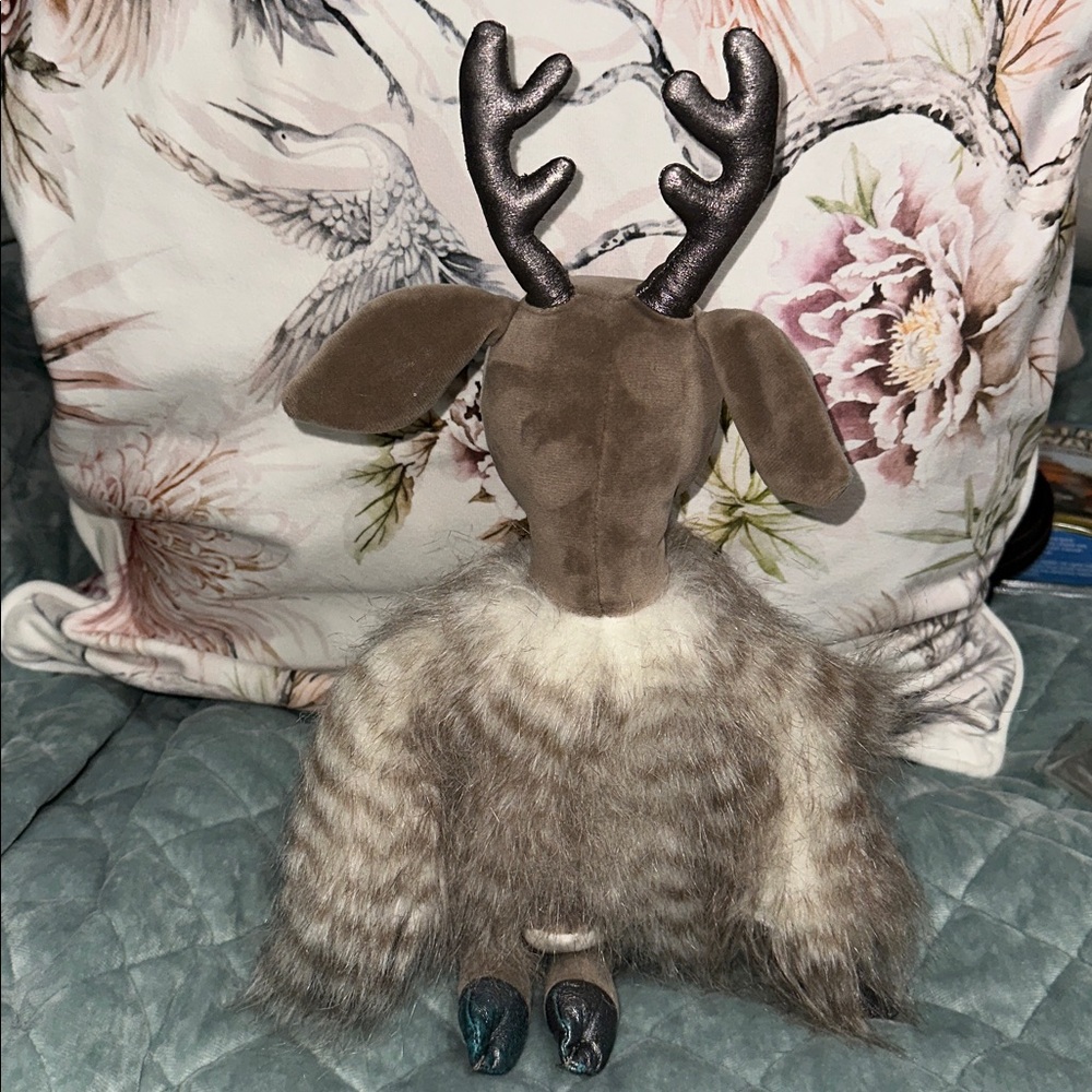 Jellycat Plush Roxie Reindeer with Feather Body metallic  Antlers and Hoofs - Picture 9 of 10